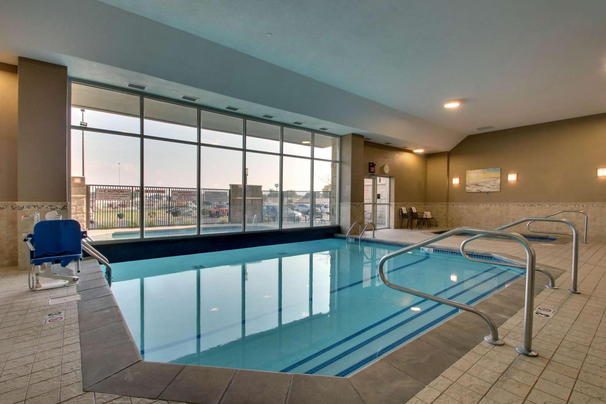 Drury Inn & Suites Findlay Ngoại thất bức ảnh